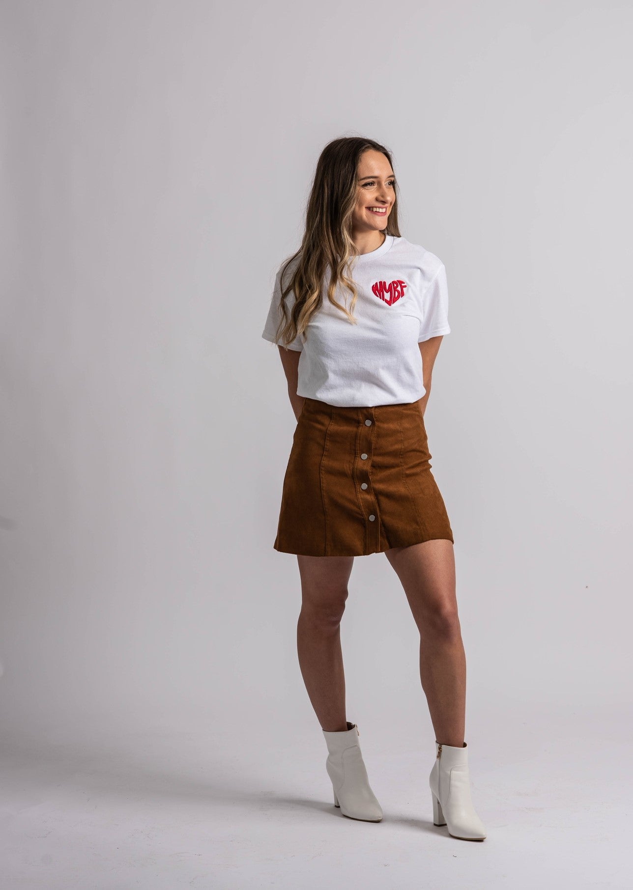 The Classic Boyfriend Short Sleeve Graphic T-shirt - Big Tee Energy